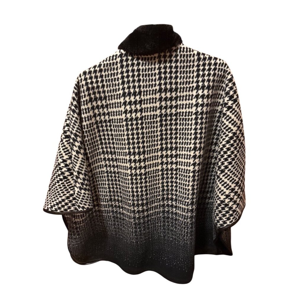 Marina Luna Cape Coat Size L/XL Houndstooth Black & White Faux Fur Collar Snaps - Picture 3 of 11